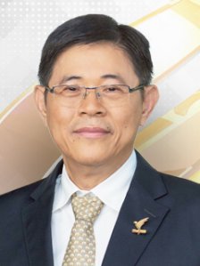 รศ. ดร. ธีรภัทร สงวนกชกร : ประธานกรรมการ (กรรมการนโยบาย)